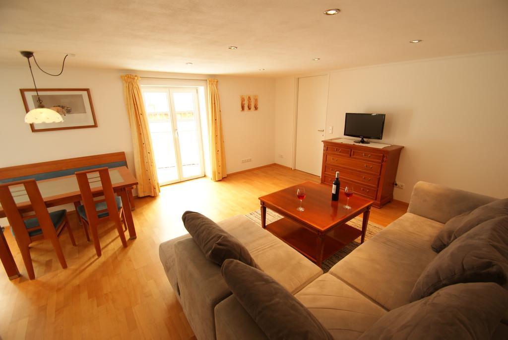 Apartament Haus Landbrugg Lech am Arlberg Pokój zdjęcie